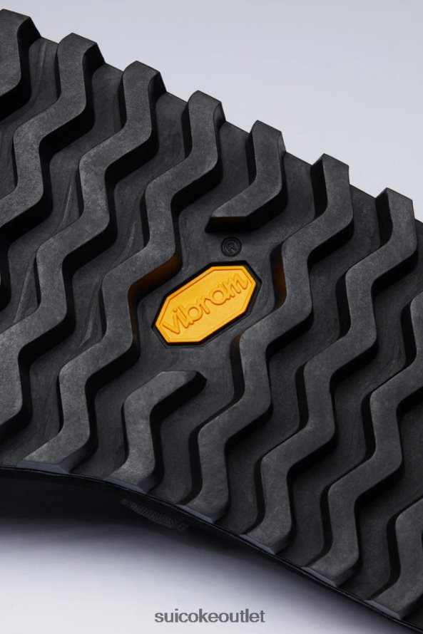 Unisex District Vision xGUT-DVN Black SUICOKE Sandals 2002BP16