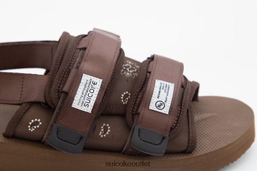 Unisex Neighborhood x MOTO-2NH Brown SUICOKE Slides 2002BP60